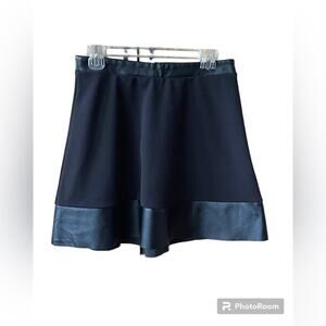 MODBE Black Mini Skirt Leather Trim Size Small